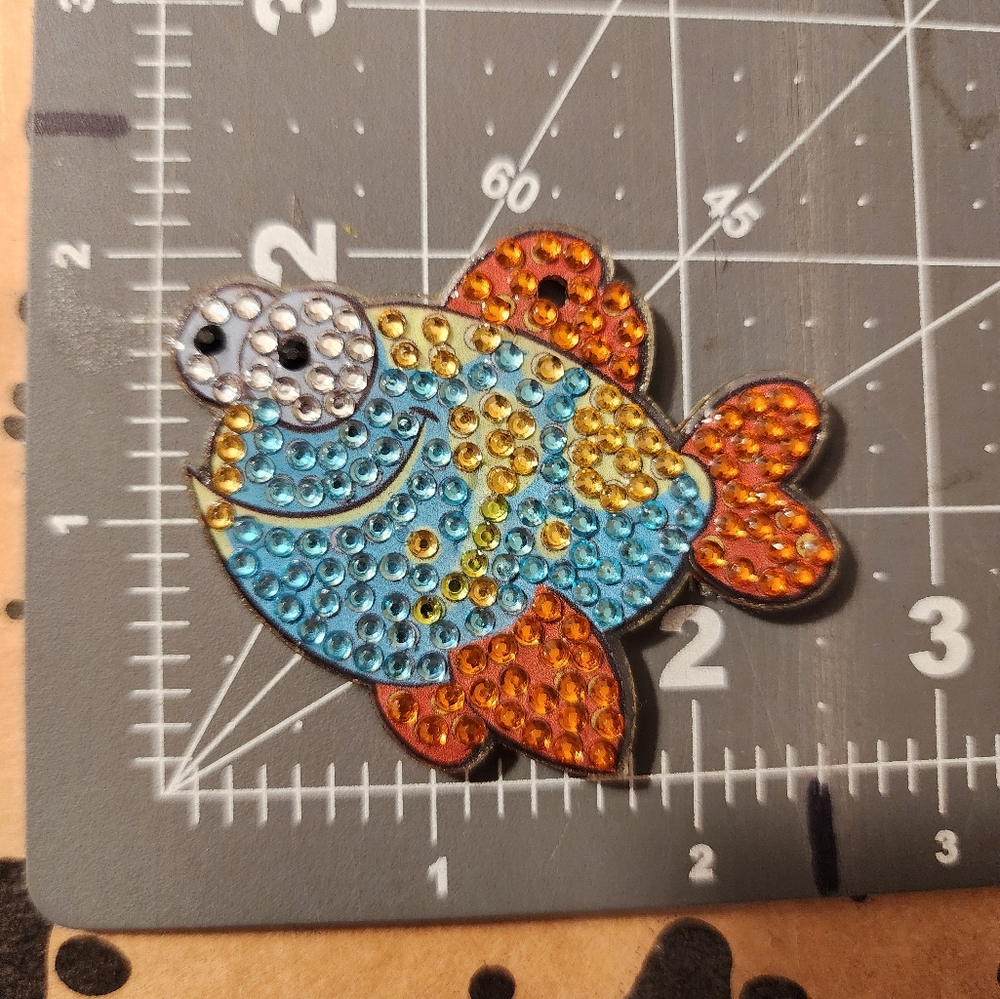 Colorful Fish Diamond Puzzle Keychain Handmade - Picture 5 of 5
